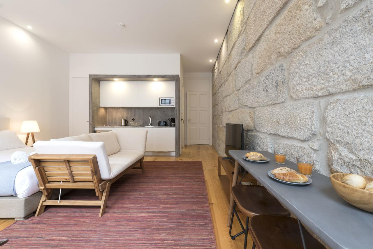 Lovelystay - Rico'S Apartment - Almada 2º F Porto Luaran gambar