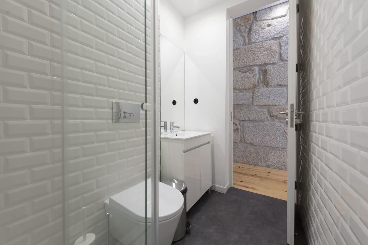 Lovelystay - Rico'S Apartment - Almada 2º F Porto Luaran gambar