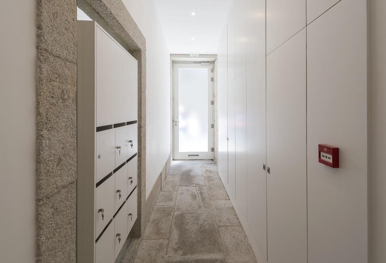 Lovelystay - Rico'S Apartment - Almada 2º F Porto Luaran gambar
