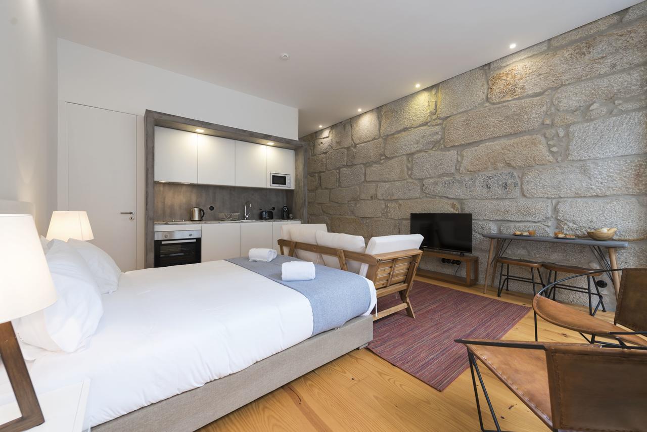 Lovelystay - Rico'S Apartment - Almada 2º F Porto Luaran gambar